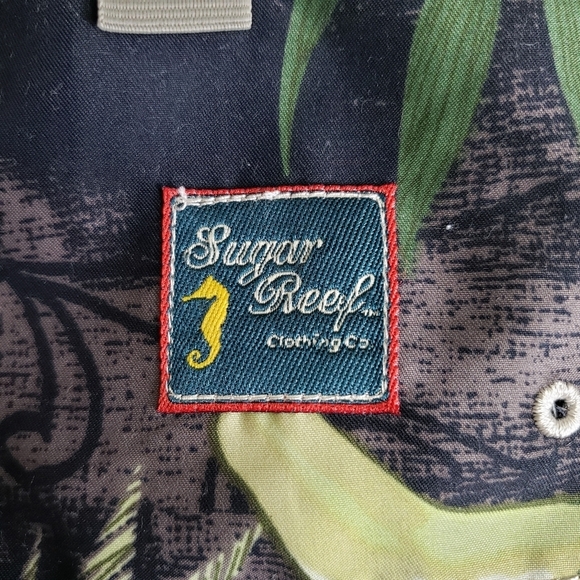 Sugar Reef Clothing Co. Hawaiian shorts Size L - Picture 3 of 4